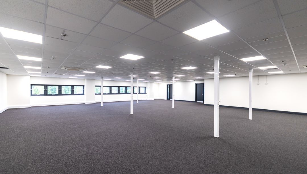 Crosslink 252 interior and yard