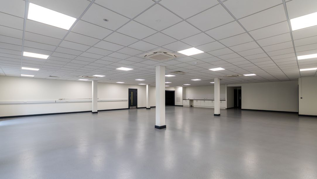 Crosslink 252 interior and yard